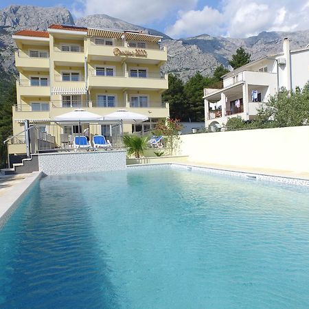 Dorijini Dvori Bed and Breakfast Baška Voda Eksteriør billede