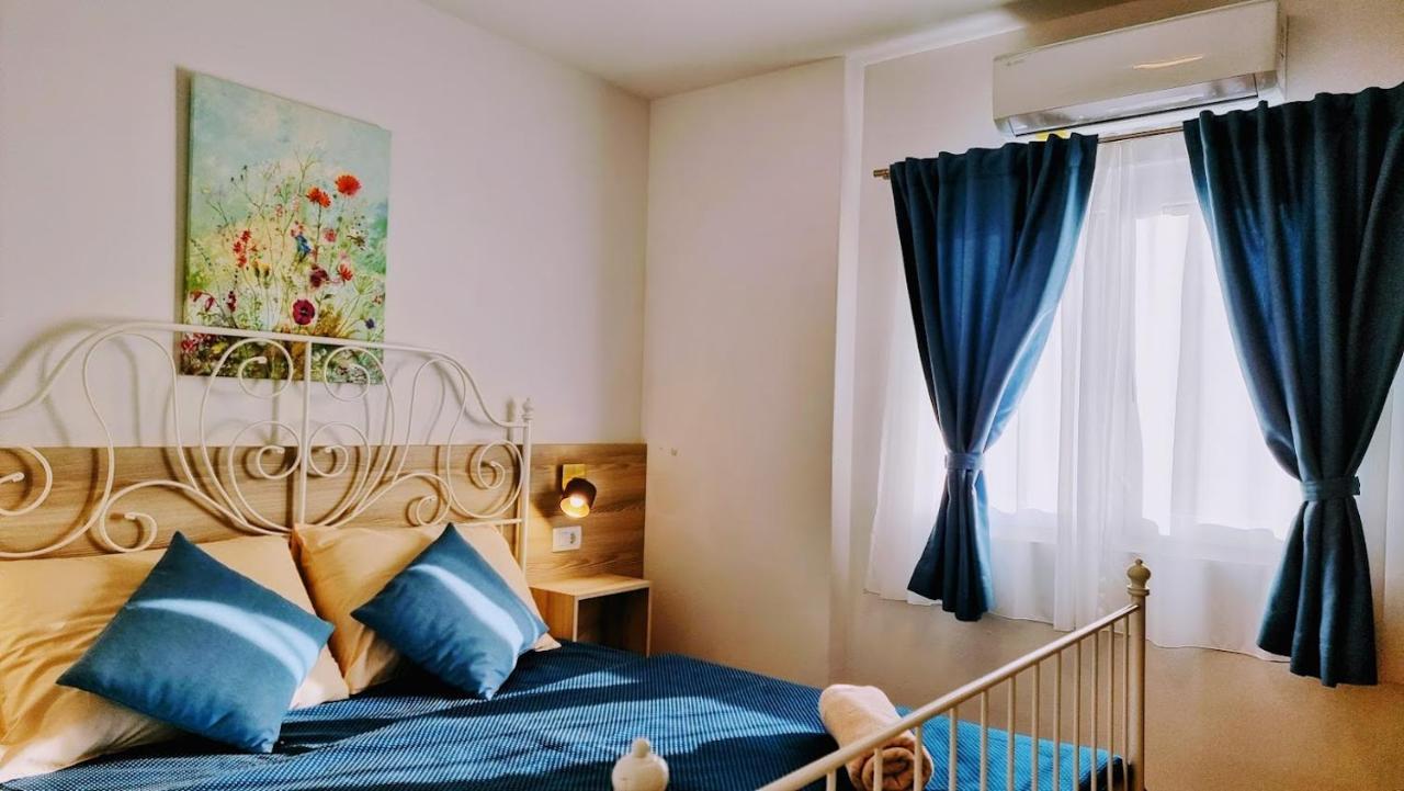 Dorijini Dvori Bed and Breakfast Baška Voda Eksteriør billede