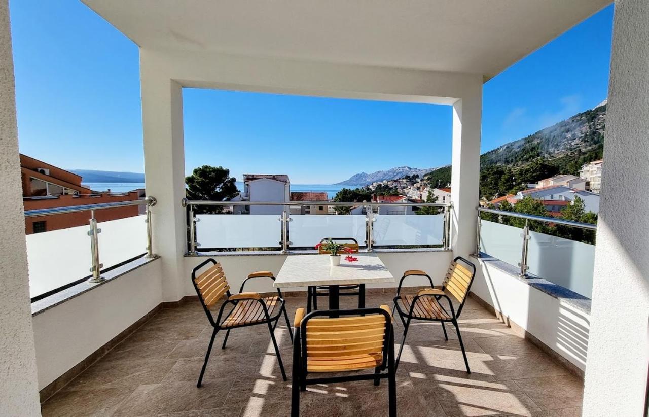 Dorijini Dvori Bed and Breakfast Baška Voda Eksteriør billede