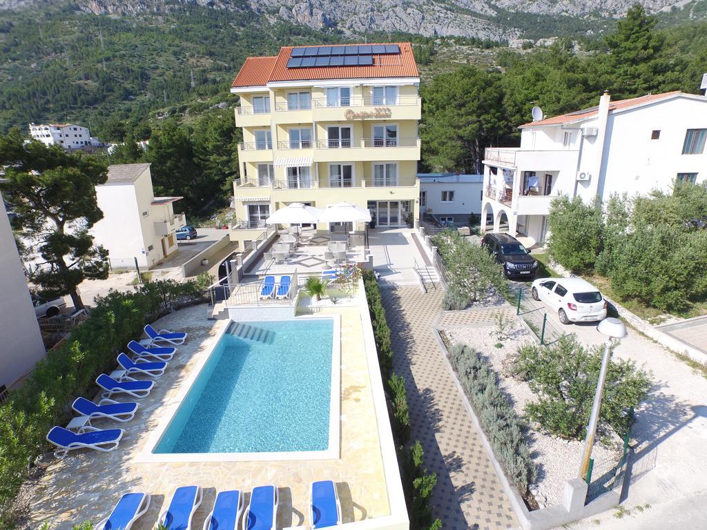 Dorijini Dvori Bed and Breakfast Baška Voda Eksteriør billede