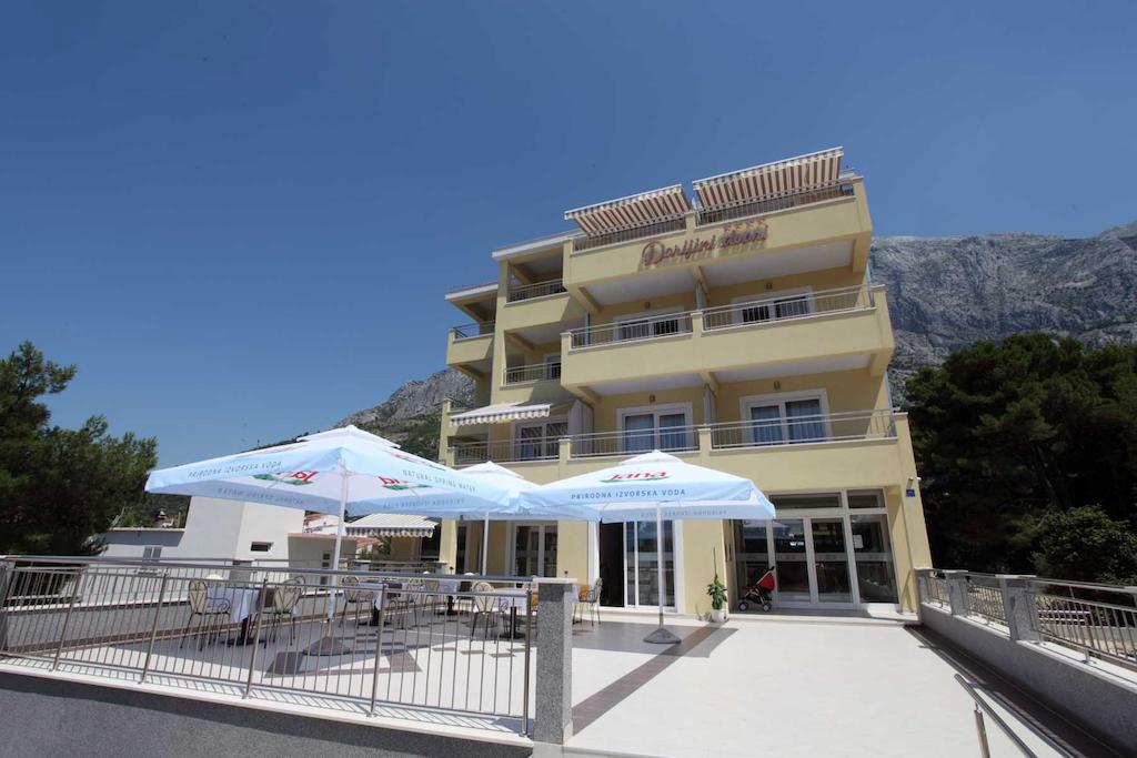 Dorijini Dvori Bed and Breakfast Baška Voda Eksteriør billede