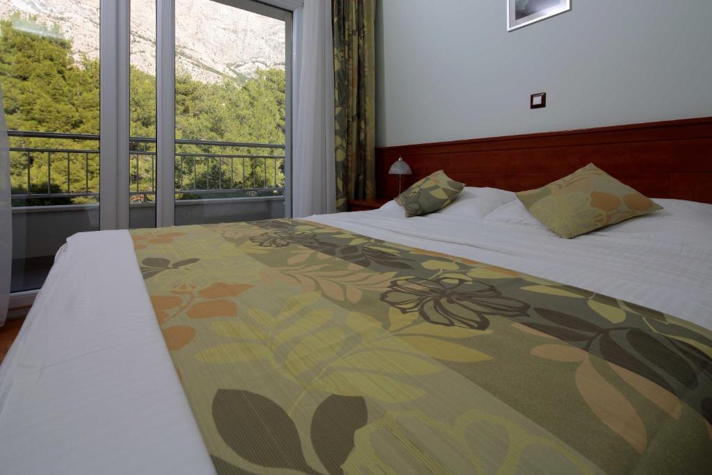Dorijini Dvori Bed and Breakfast Baška Voda Eksteriør billede
